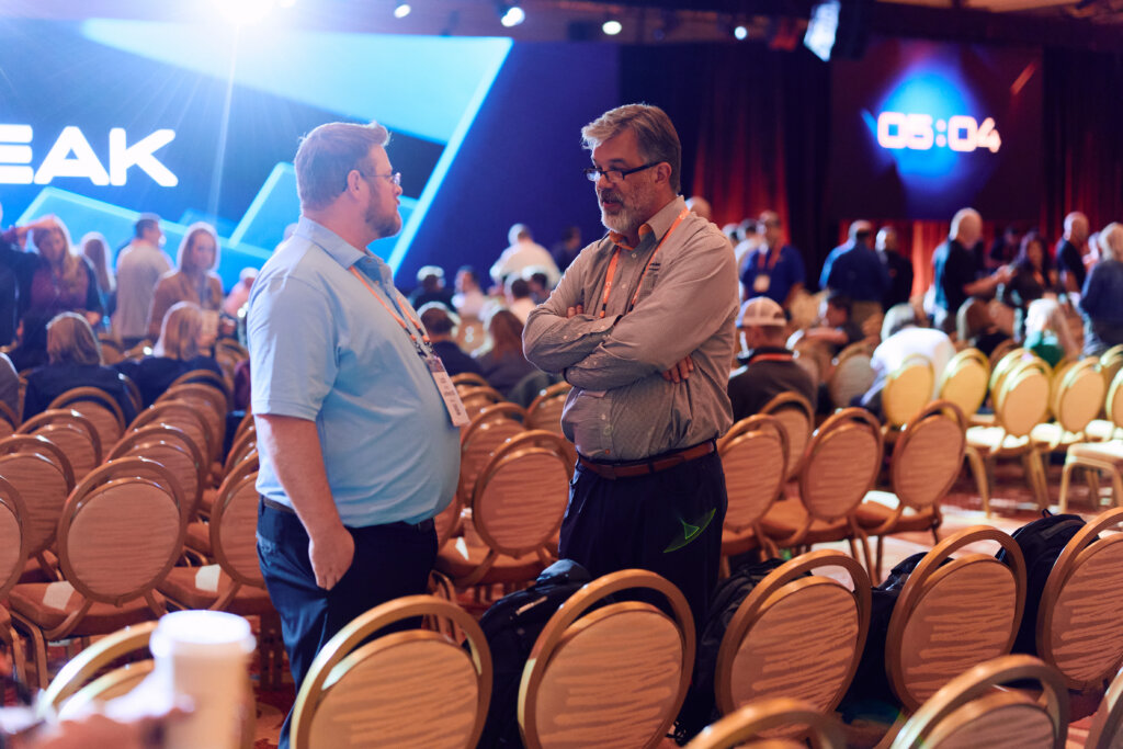 20251020_ConneXions_MikeKirschbaum_1005